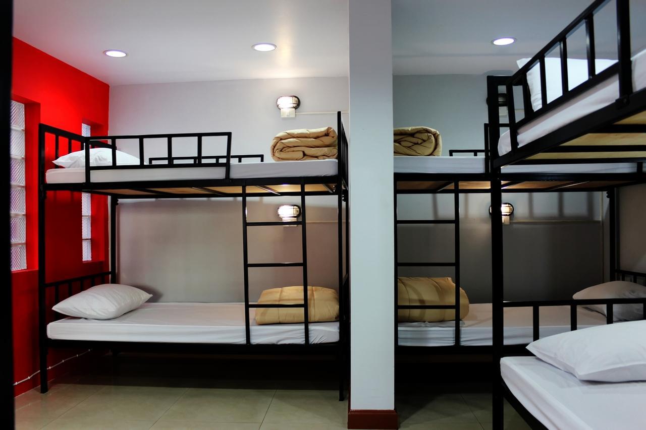 Home Base Hostel (Adults Only) Bangkok Eksteriør billede